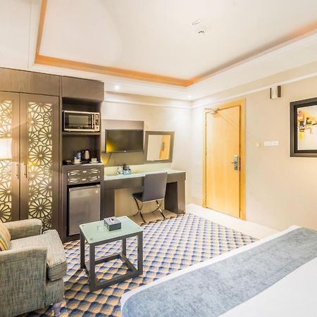 Al Muhaidb Residence アル・コバール エクステリア 写真
